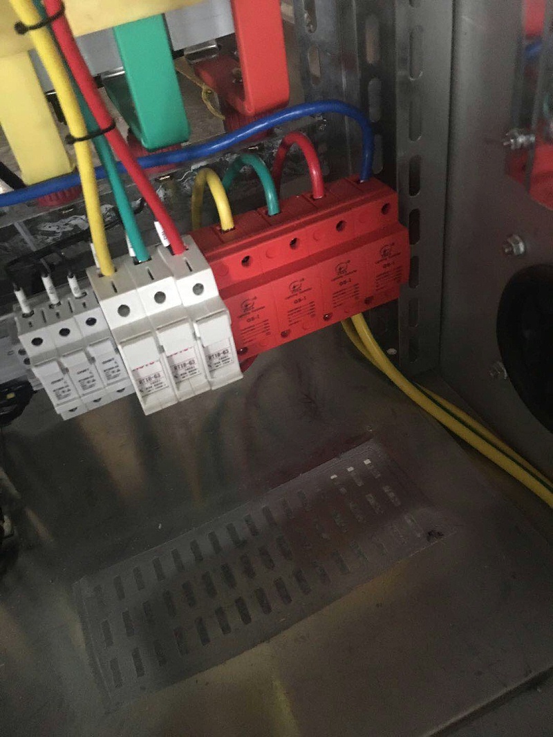 國家電網浪涌保護器