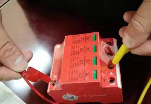 價格合理的浪涌保護器