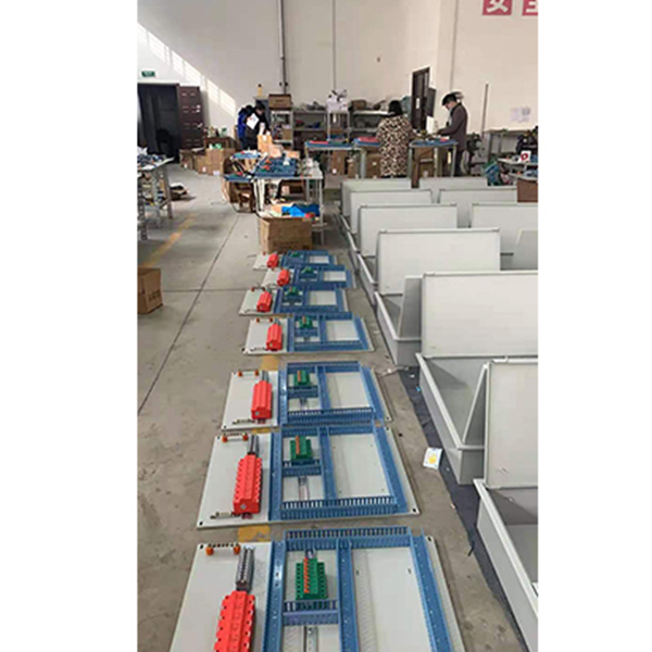 一級浪涌保護 器